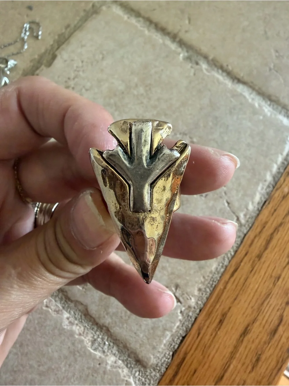 Low Luv By Erin Wasson Gold and Silver Tone Statement Arrowhead Ring Size 8